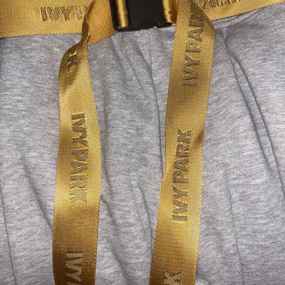 Ivy Park Sweatpants - Picture 5 of 6